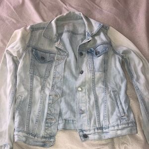 Lightwash Gap Jean jacket